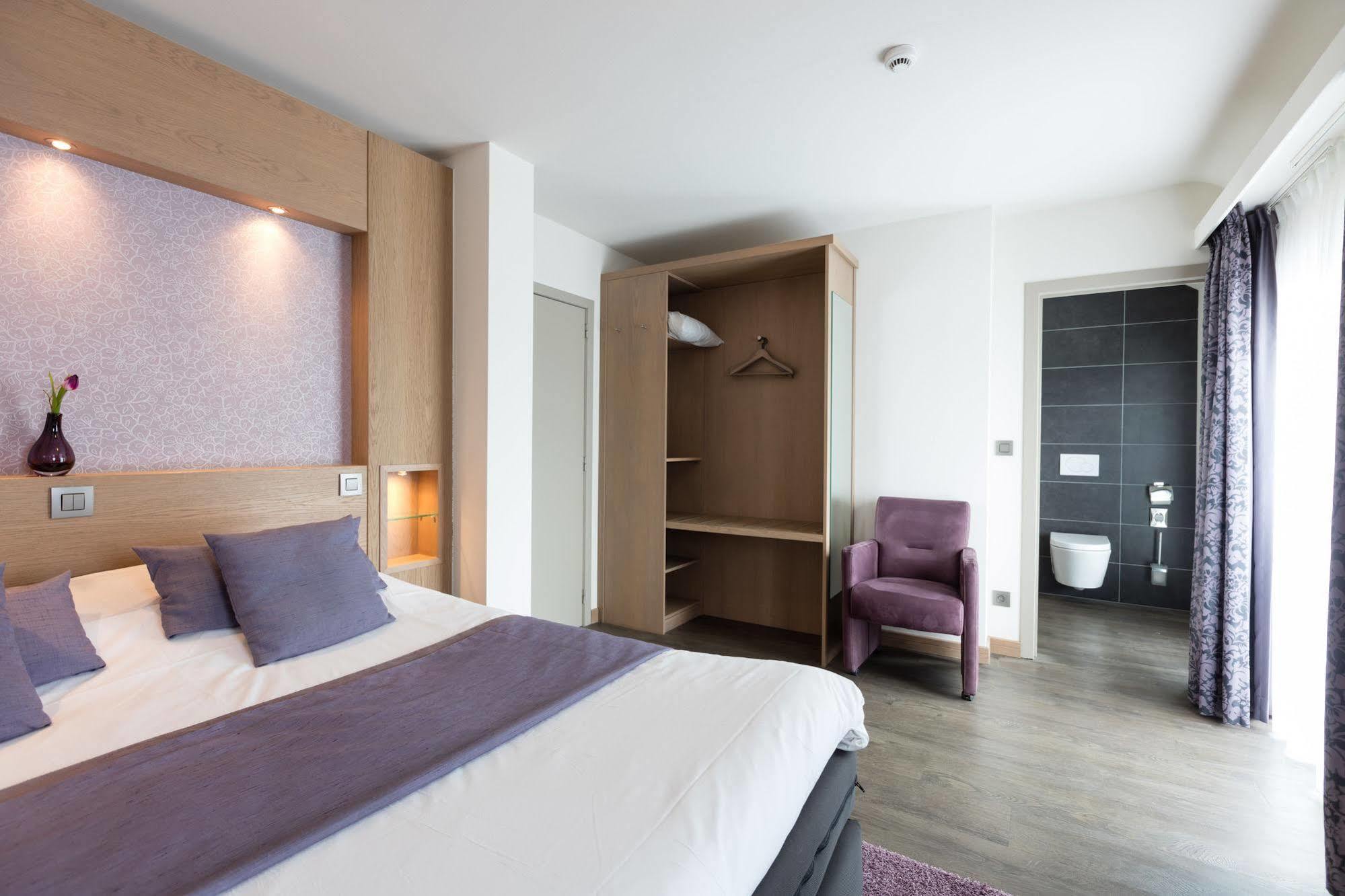 Hotel - La Grande Cure Marcourt Exteriör bild